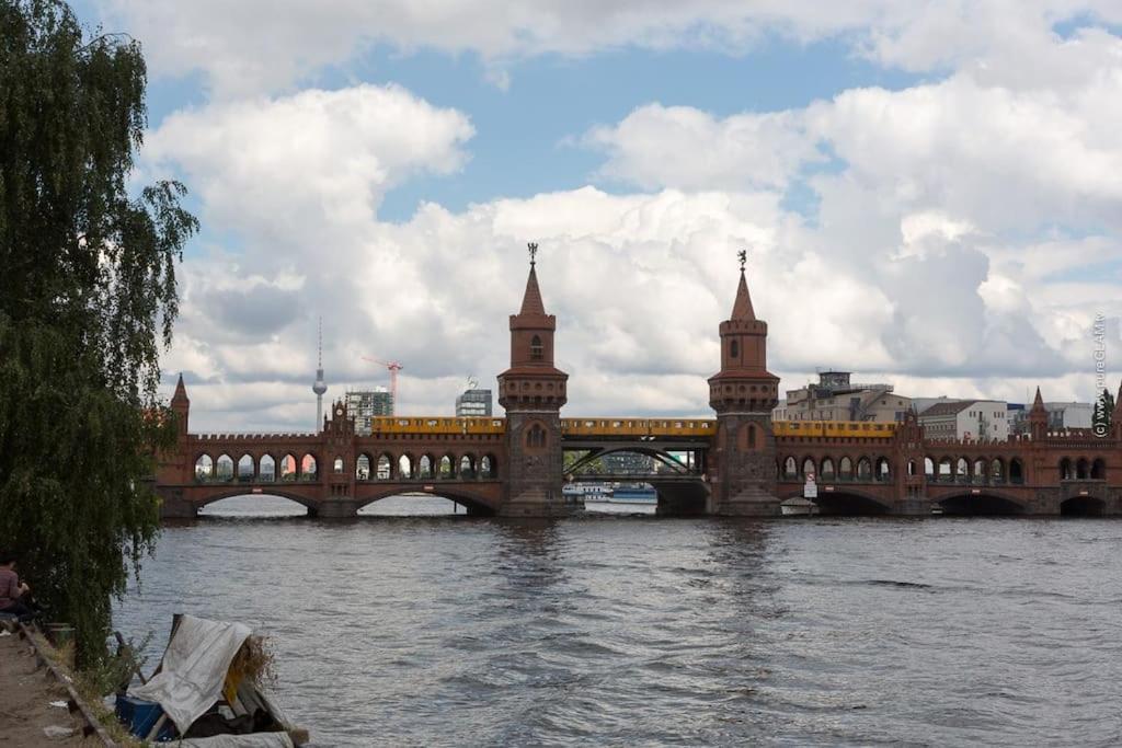 Holiday 33 Apartment K Next To Alexanderplatz เบอร์ลิน ภายนอก รูปภาพ